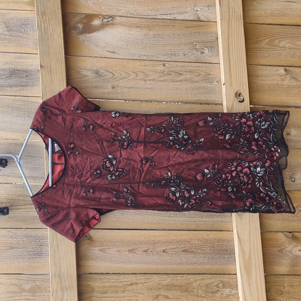 🏵️ Virgo Petite Y2k Vintage Embroidered Floral Dress